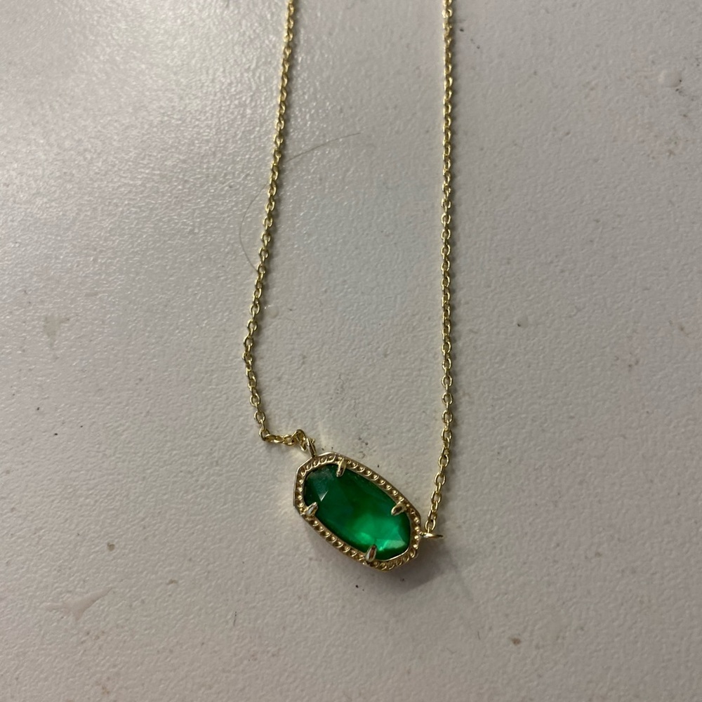 Kendra Scott Necklace